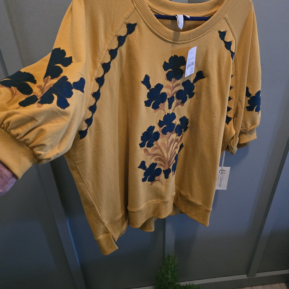 Cato Limited Edition NWT Mustard with Turquoise Floral Embroidered Pattern